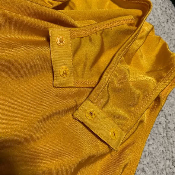 Fashion Nova Kiss You All Over Bodysuit - Picture 4 of 6